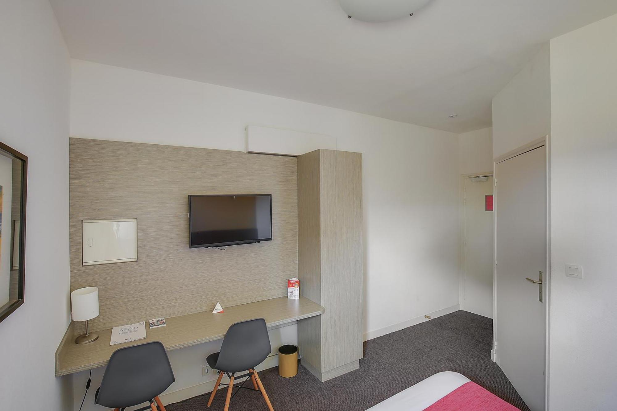 לאניון Hotel Arcadia מראה חיצוני תמונה